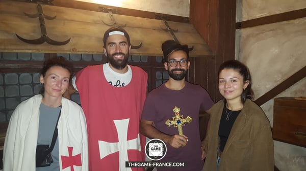joueurs-escape-game-dans-tresor-des-templiers