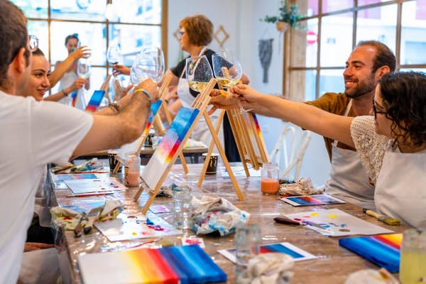 Atelier “wine & painting”