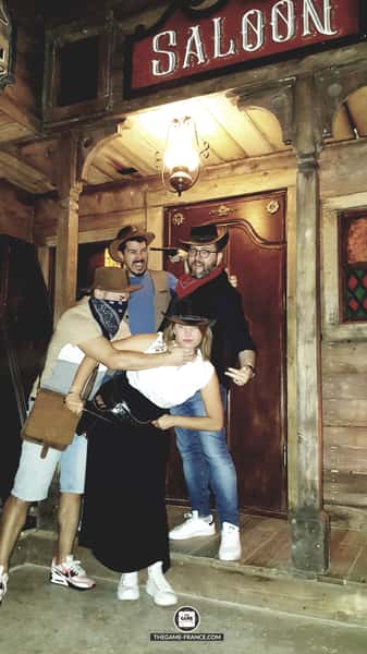 joueurs-escape-game-dans-braquage-de-casino