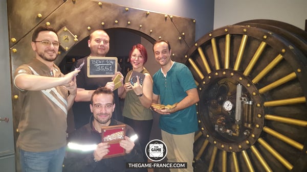 joueurs-escape-game-dans-braquage-a-la-francaise 