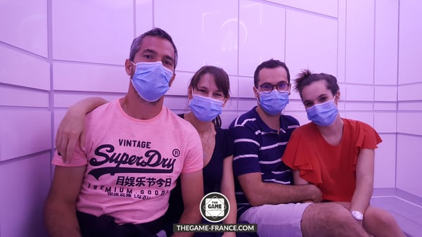 joueurs-escape-game-dans-mission-spatiale