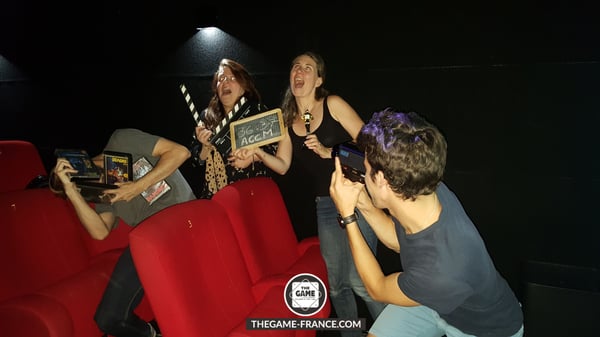 joueurs-escape-game-dans-cinema