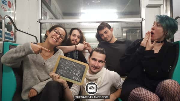 joueurs-escape-game-dans-metro