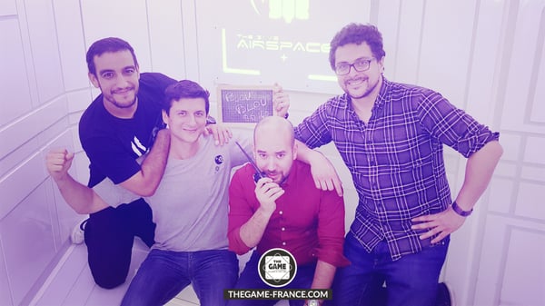 joueurs-escape-game-dans-mission-spatiale