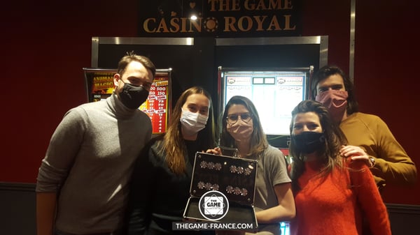 joueurs-escape-game-avec-diamants