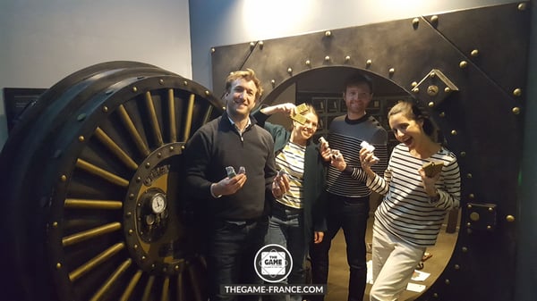 joueurs-escape-game-dans-braquage-a-la-francaise 