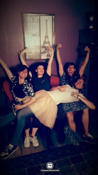 joueurs-escape-game-dans-canape-enlevement