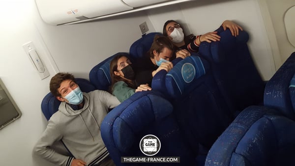 joueurs-escape-game-dans-avion