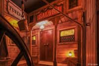 the-game-le-far-west-entree-saloon