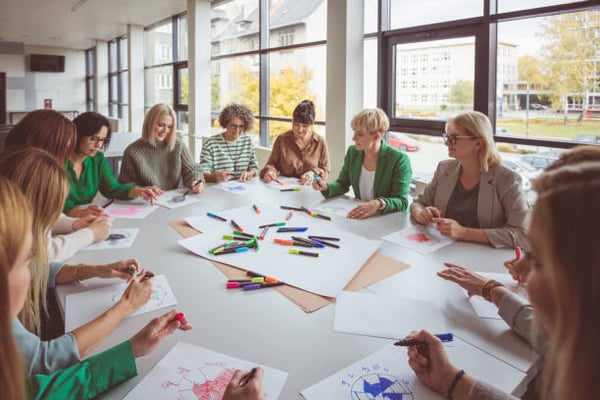 Défi dessin ou design en équipe