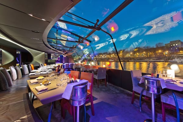 bateaux-parisiens-croisiere-diner-seine-paris.