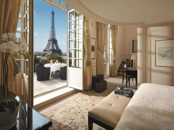 hôtel avec vue sur la Tour Eiffel 