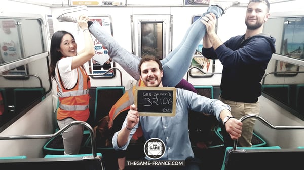 joueurs-escape-game-dans-metro